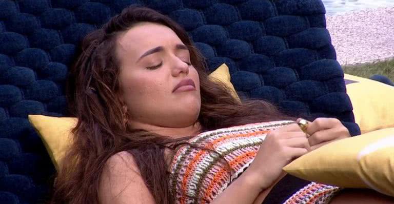 BBB20: Sozinha, Rafa Kalimann se emociona e cai no choro - Reprodução / TV Globo