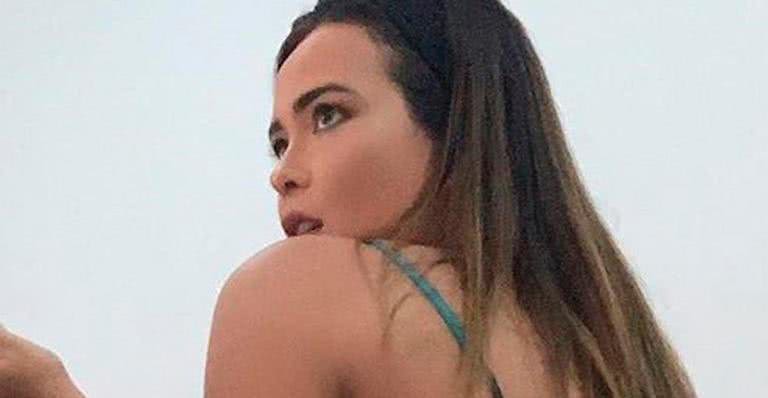 Geisy Arruda faz calcinha sumir no bumbum - Reprodução/Instagram