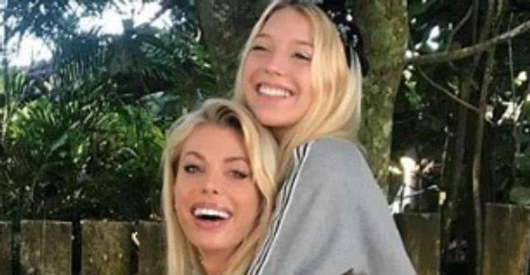 Isabelle Bittencourt faz linda homenagem à mãe após 1 ano de sua morte e emociona - Reprodução/Instagram