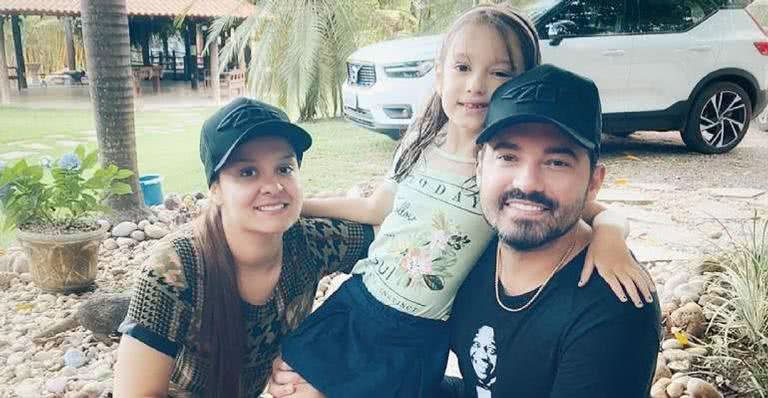 Fernando Zor se diverte com Maiara e com a filha mais nova - Instagram