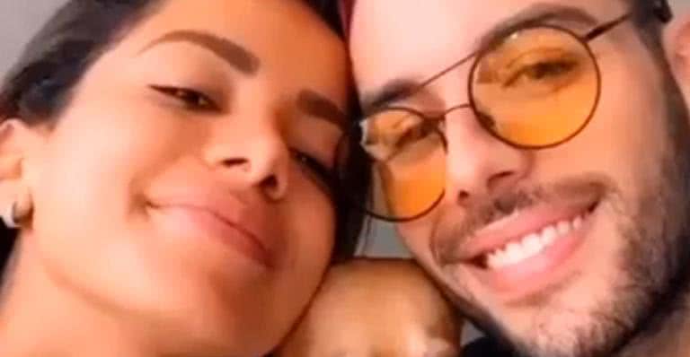 Anitta e Gui Araújo trocam beijos em vídeo - Reprodução/Instagram