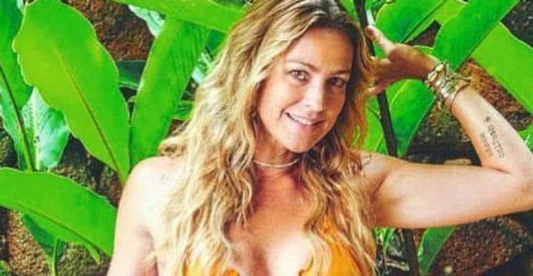 Luana Piovani ostenta corpão em clique de biquíni na praia - Arquivo Pessoal