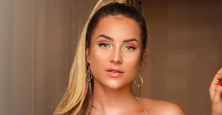 Ex-BBB Gabi Martins ostenta decotão generoso e esbanja sensualidade na web: "Deslumbrante" - Reprodução/Instagram