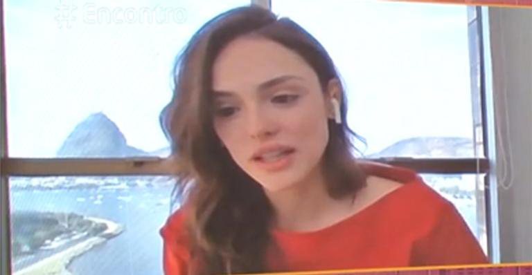 Avó de Isabelle Drummond surge em rara aparição na TV - Reprodução