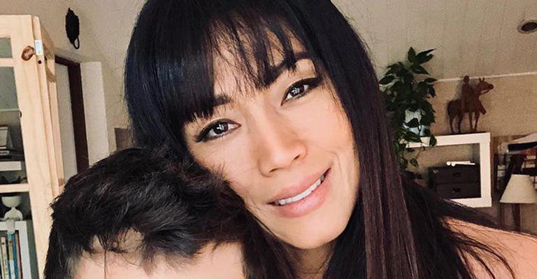 Danni Suzuki posa com filho de 9 anos e evolução chama a atenção de fãs - Instagram