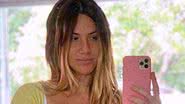 Giovanna Ewbank posa amamentando Zyan e deixa barriga real pós parto de fora - Reprodução/ Instagram