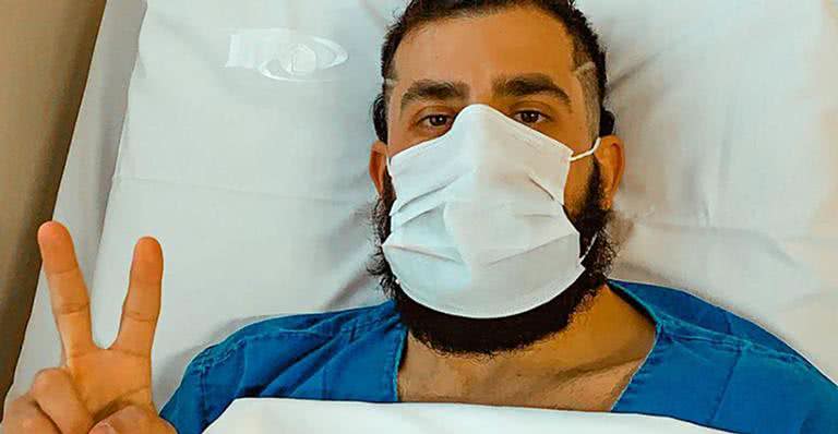 Ex-BBB Kaysar Dadour mostra resultado de cirurgia nasal e nega rinoplastia: "Continua igual papagaio" - Reprodução/Instagram