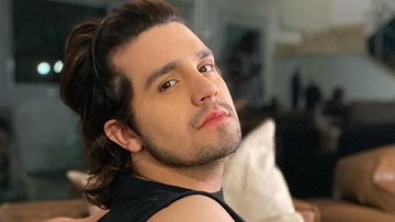 Luan Santa e namorada fazem tatuagem - Instagram