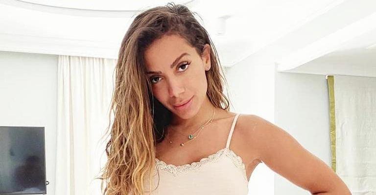 Anitta exibe novas tatuagens feitas na Itália: "Tudo a ver comigo" - Reprodução/Instagram