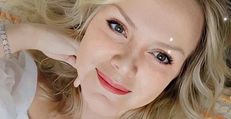 Filha de Eliana explode o fofurômetro ao surgir com sorrisão no rosto: "Boneca de porcelana" - Reprodução/Instagram