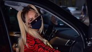 Sabrina Sato chega em carro de luxo e com look espetacular para gravação - AgNews