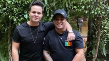 Kauan, da dupla Matheus, faz lipoescultura e retira mais de 5 litros de gordura - Reprodução/Instagram