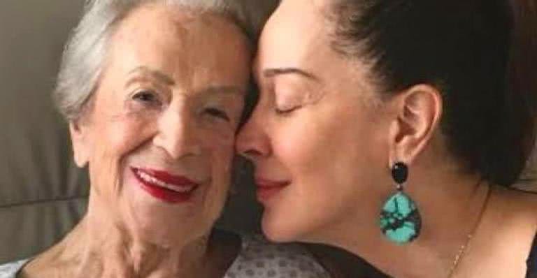 Claudia Raia relembra mãe com homenagem - Instagram