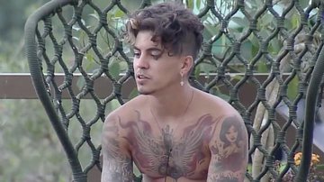 Biel dá show de confiança após alerta negativo - Reprodução/PlayPlus