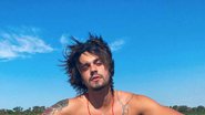 Luan Santana surge sem camisa e corpo definido rouba a cena - Instagram