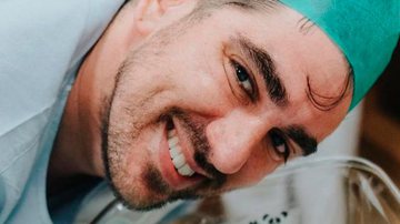 Marcelo Adnet mostra primeiras fotos da filha após o parto - Reprodução/Instagram/Babuska