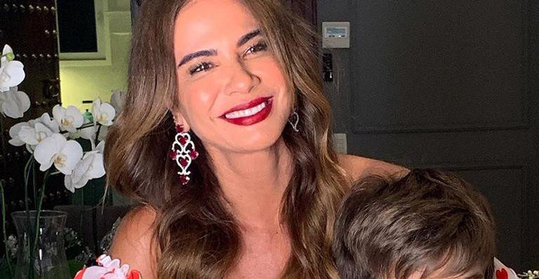 Luciana Gimenez publica foto raríssima com Lorenzo e se declara - Reprodução/Instagram