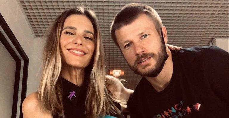 Rodrigo Hilbert choca a web ao relembrar foto antiga com Fernanda Lima: "Quase 20 anos" - Reprodução/Instagram