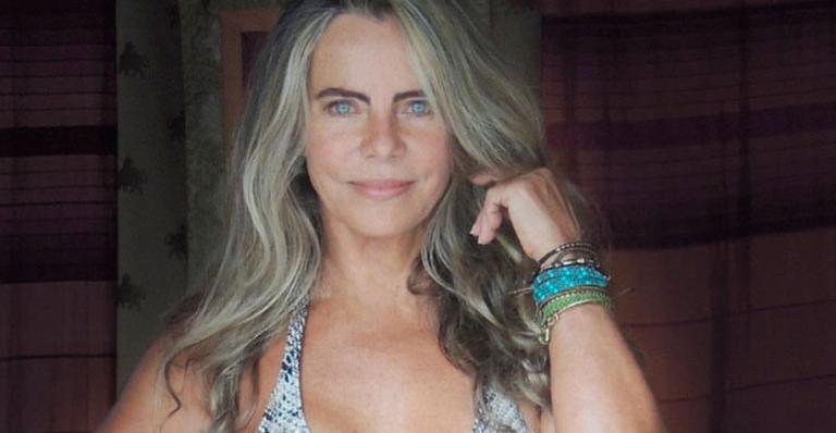 Aos 68 anos, Bruna Lombardi publica foto de biquíni que detestou: "Pedi pra deletar" - Reprodução/Instagram