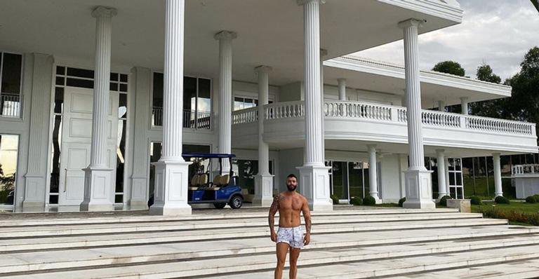 Gusttavo Lima faz piada com invasão do Capitólio e diverte a web: "Invadiram minha casa" - Reprodução/Instagram