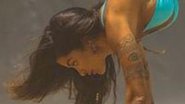 Em Noronha, Aline Riscado arrisca pose ousada para foto e impressiona fãs - Neuronha