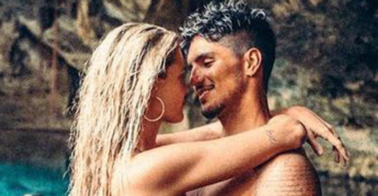 Casados, Yasmin Brunet e Gabriel Medina registram momento 'caliente' nas redes sociais - Lucas Pinhel