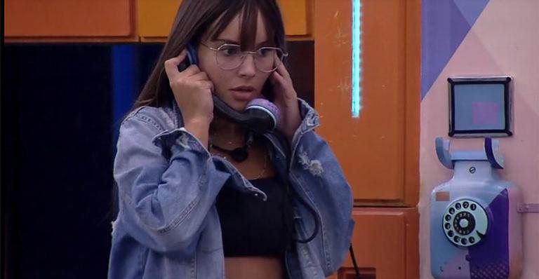 BBB21: Thais atende o Big Fone - Reprodução/Instagram