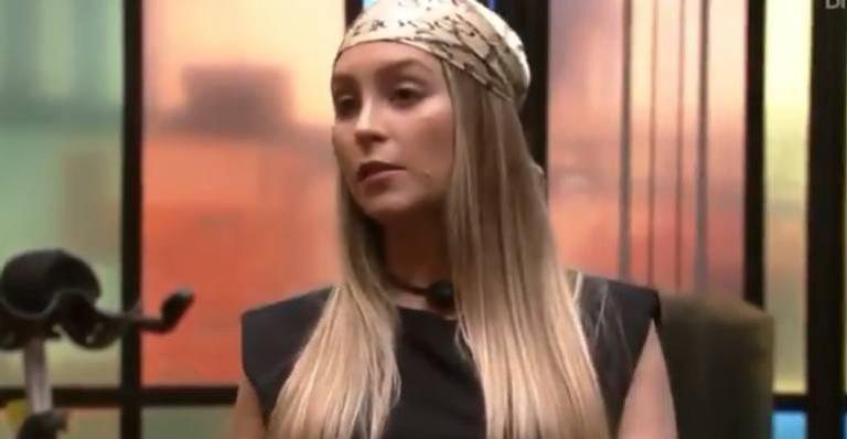 BBB21: Que situação! Carla Diaz encontra banheiro em estado calamitoso e detona: "Chucrute não fez bem" - Reprodução/TV Globo