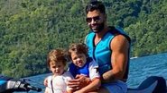 Gusttavo Lima aproveita passeio em jet ski com filhos - Reprodução/Instagram