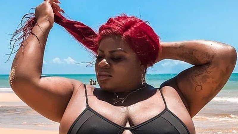 Jojo Todynho surge nas redes sociais com maiô repleto de recortes em foto sem filtro: "Mulher deliciosa" - Reprodução/Instagram