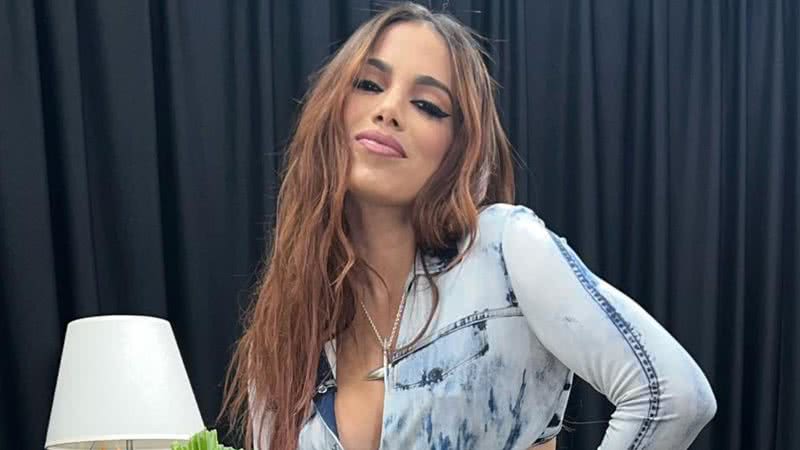 Anitta se assusta ao saber que tem sido detonada por religiosos: "Vou me proteger" - Reprodução/Instagram