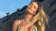 Yasmin Brunet deixa lateral da virilha à mostra com biquíni cavado - Reprodução/Instagram