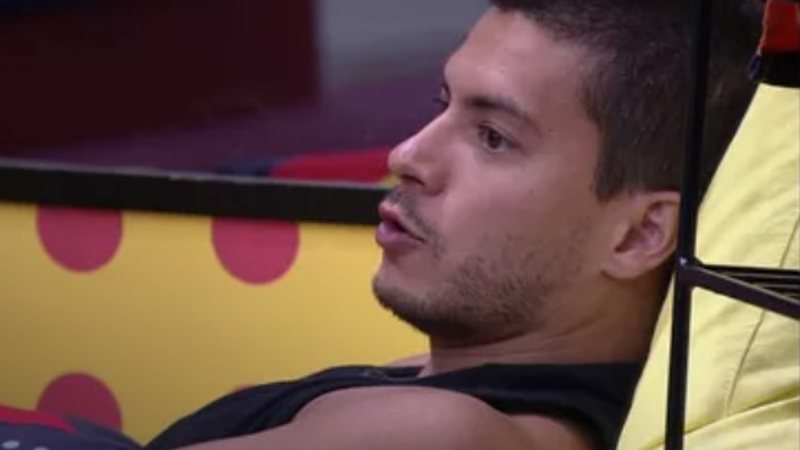 BBB22: Arthur Aguiar define alvo e promete confusão: "Vou pra cima dele” - Reprodução / TV Globo