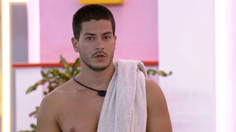 Arthur Aguiar repensou seus últimos votos no BBB22 e percebeu que poderia ter aproveitado melhor as dinâmicas - Reprodução/TV Globo