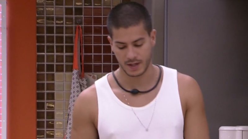 BBB22: Arthur não se conforma com regalias de grupo: “Era pra gente estar aqui” - Reprodução / TV Globo