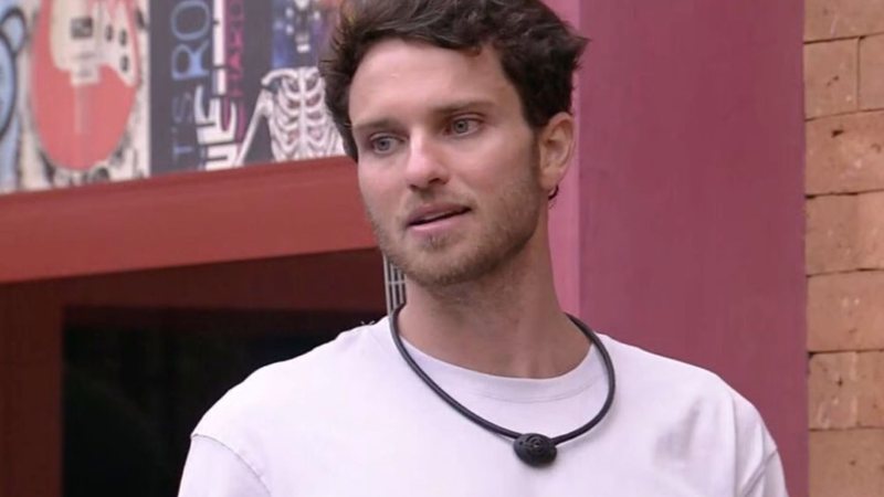 Lucas comentou sobre como era sua relação com Eslovênia no BBB22 - Reprodução/TV Globo