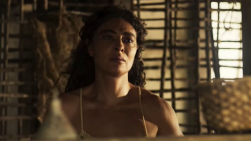 Em greve de sexo, Maria Marruá apavora Gil com séria ameaça; confira o que vai acontecer na novela das 9 - Reprodução/TV Globo