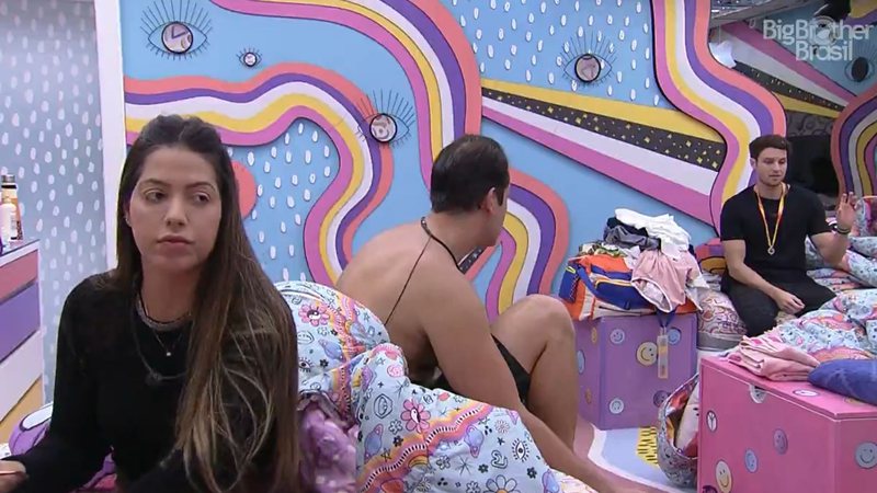 Arthur Aguiar foi o assunto de uma conversa de alguns brothers no quarto lollipop do BBB22 - Reprodução/TV Globo