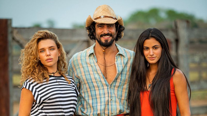 Na primeira semana da nova versão de 'Pantanal', José Leôncio (Renato Góes) conhece Madeleine (Bruna Linzmeyer); confira o resumo dos capítulos - Reprodução/TV Globo