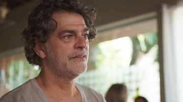 Mesmo com a desconfiança de Rebeca, Edgar toma coragem e se encontra com Cecília; confira o que vai acontecer - Reprodução/TV Globo