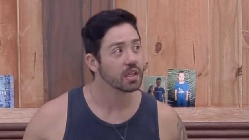 Rico Melquiades desabafou e ainda chorou ao pensar na vida após o reality; confira o que o peão falou - Reprodução/Record TV