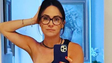 Aos 47 anos, Gabriela Duarte causa ao posar com maiô cavadíssimo: "Deslumbrante" - Reprodução/Instagram