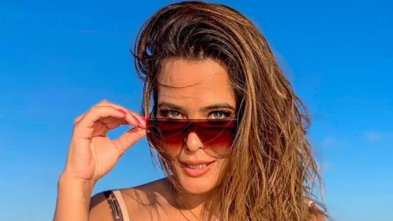 Geisy Arruda puxa maiô cavadíssimo até o limite e quase mostra demais: "Sexy" - Reprodução/Instagram