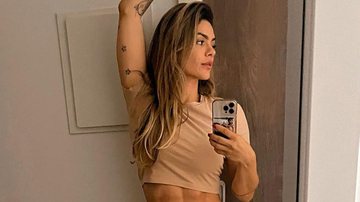 Kelly Key posa de calcinha e mostra barriga trincada e cinturinha PP - Reprodução/Instagram