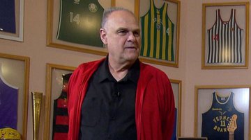 Oscar Schmidt confessou ter interrompido seu tratamento contra um câncer no cérebro - Reprodução/RecordTV