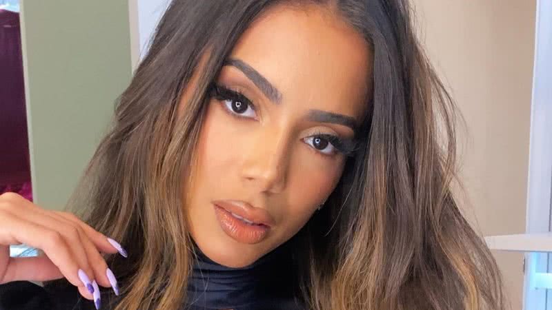 Sincera, Anitta fala como lida com ataques sofridos nas redes sociais - Instagram