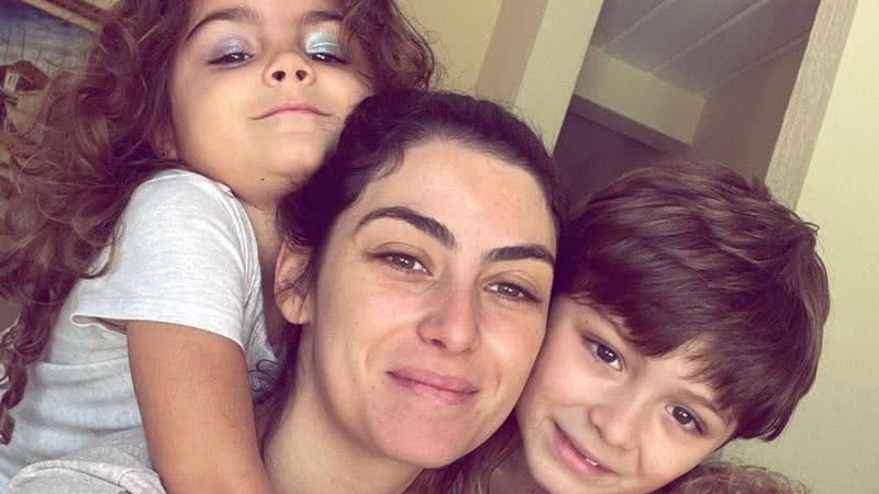 Mãe de três, Mariana Uhlmann fala sobre maternidade e responde se bate ou grita com os filhos - Reprodução/Instagram