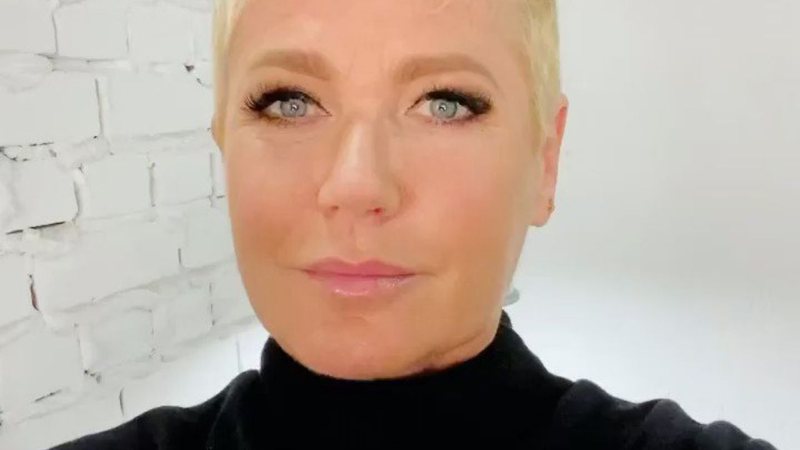 Xuxa aparece deitada na rede na casa humilde em que morava antes da fama: "Éramos felizes" - Reprodução/Instagram