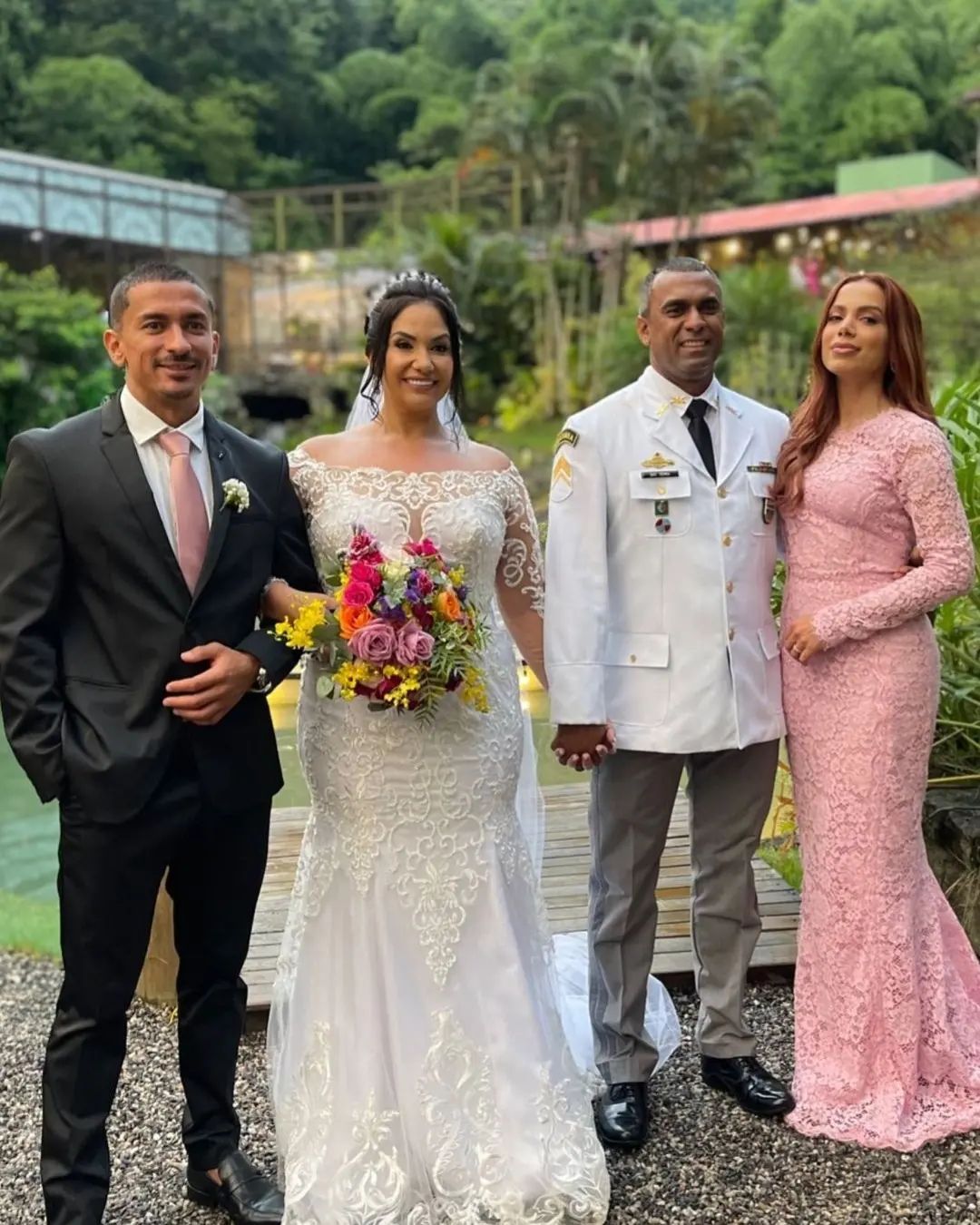 ANITTA CASAMENTO