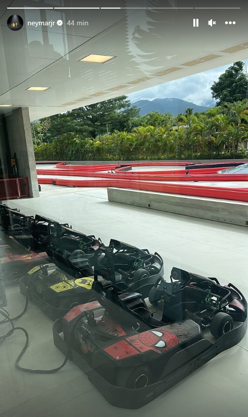 pista de kart mansão Neymar